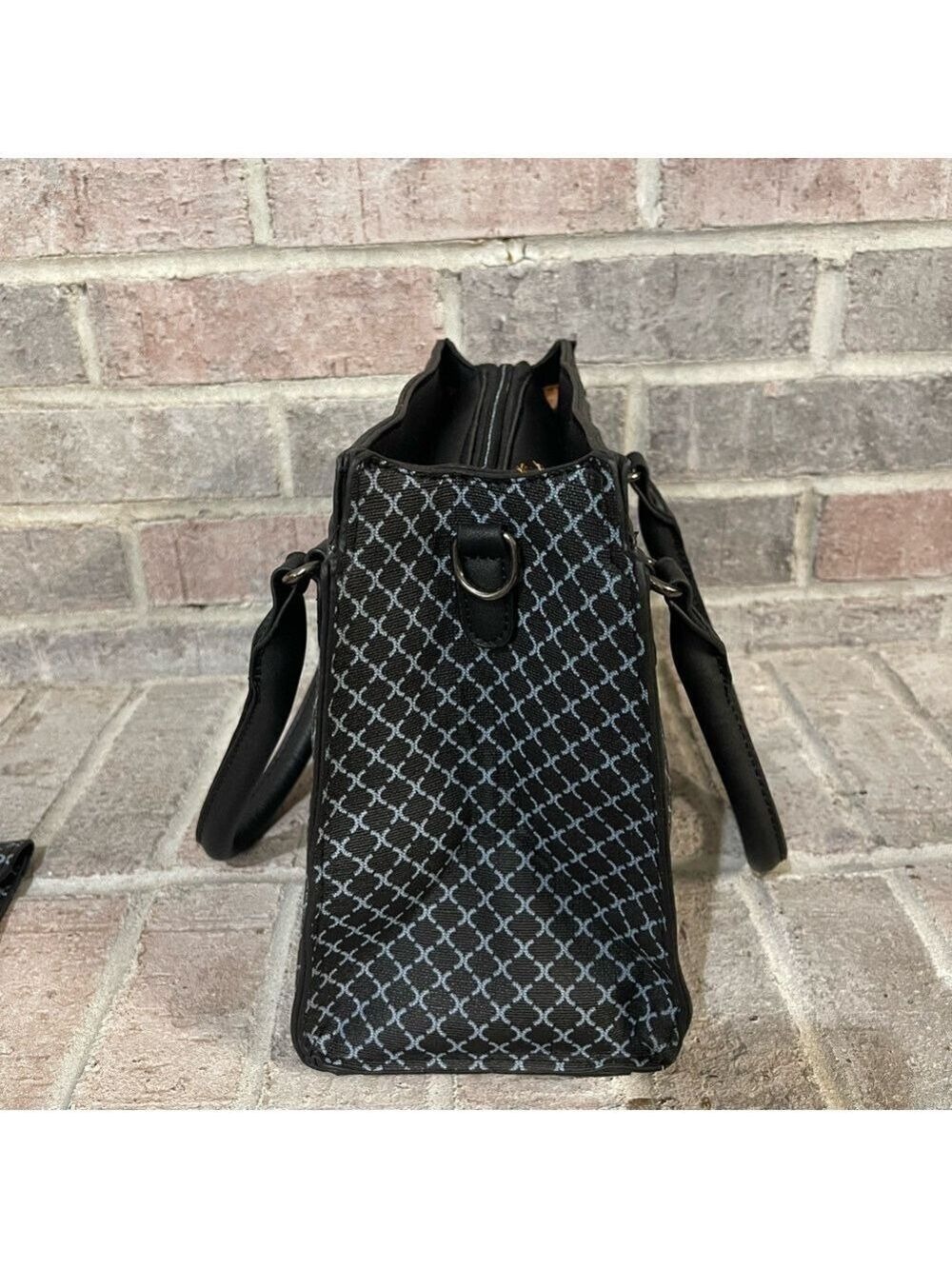 Elegant Black/Blue Patterned Handbag Set - Picture 6 of 17